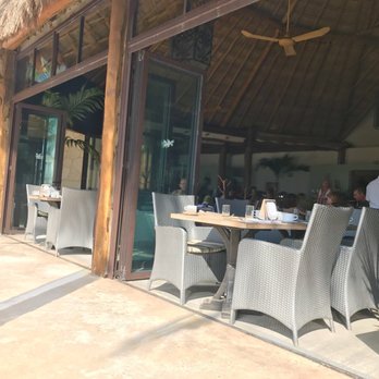 Las Olas - Cocktail Bars Near Me - Playa del Carmen, ROO