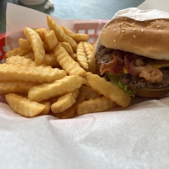 The Burger Rush - Bacon Avocado Bacon Cheeseburger - Breakfast & Brunch Near Me - Rialto, California