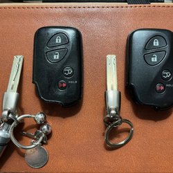 Pop-a-Lock of West LA - Automobile Smart key + Blade key; Duplicate Smart key + Blade key
