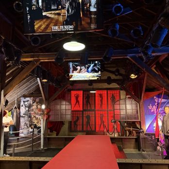 Casa Loma - Exhibit over the garage that features famous Canadian Wax figures - Museums Near Me - Toronto, Ontario