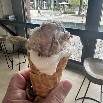 Lick Honest Ice Creams - Solar eclipse ice cream - Ice Cream & Frozen Yogurt Near Me - San Antonio, Texas Lick Honest Ice Creams - Solar eclipse ice cream - Ice Cream & Frozen Yogurt Near Me - San Antonio, Texas