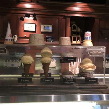 Halo Pub - Ice cream sizes and options - Ice Cream & Frozen Yogurt Near Me - Princeton, New Jersey Halo Pub - Ice cream sizes and options - Ice Cream & Frozen Yogurt Near Me - Princeton, New Jersey