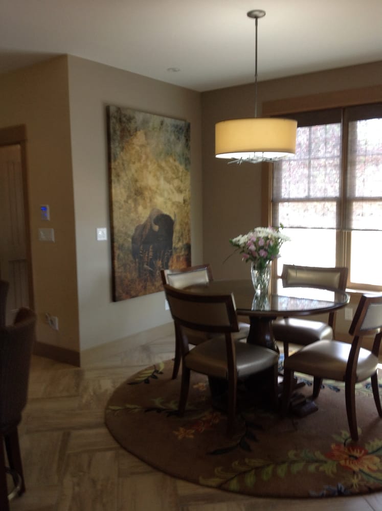 DECIDEDLY DIFFERENT INTERIORS Updated August 2024 33 Oakford Cir