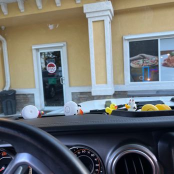 900 Degrees Pizza and Pasta - Front door - Pizza Near Me - St. Augustine, Florida 900 Degrees Pizza and Pasta - Front door - Pizza Near Me - St. Augustine, Florida
