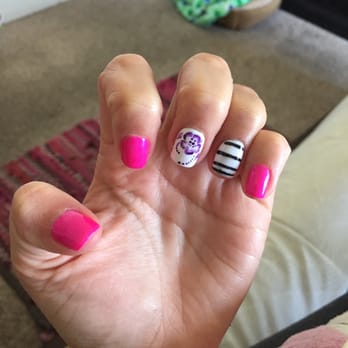 2k Nails - Second time in this place. I love my manicure, not so much the black and white design (black lines are not precise) but still very please - Nail Salons Near Me - Mission Hills, California