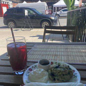 Tea Store - Patio area - Tea Rooms Near Me - Ottawa, Ontario
