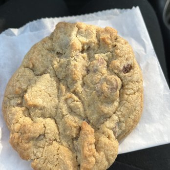 Crumbl - West Carmel - Chocolate Chip - Bakeries Near Me - Carmel, Indiana Crumbl - West Carmel - Chocolate Chip - Bakeries Near Me - Carmel, Indiana