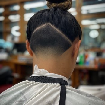 Half Barber Half Amazing - Barbers Near Me - Austin, Texas Half Barber Half Amazing - Barbers Near Me - Austin, Texas