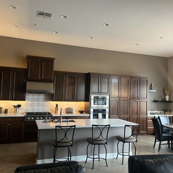 Easleydone Construction - Remodeled kitchen - General Contractors Near Me