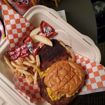 Barnwood - Manteca - I can't believe they were willing to send this out. What a waste of $18.99! - Barbeque Near Me - Manteca, California