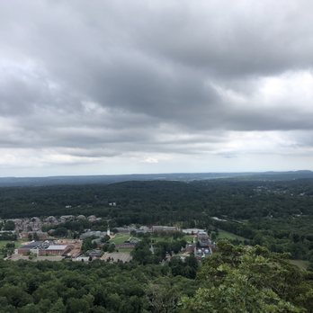 Sleeping Giant State Park - Parks Near Me - Hamden, Connecticut