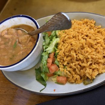 Maria Bonita - Rice and beans - Mexican Near Me - San Antonio, Texas