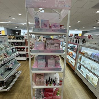Ulta Beauty - Cosmetics & Beauty Supply Near Me - Pearl City, Hawaii Ulta Beauty - Cosmetics & Beauty Supply Near Me - Pearl City, Hawaii
