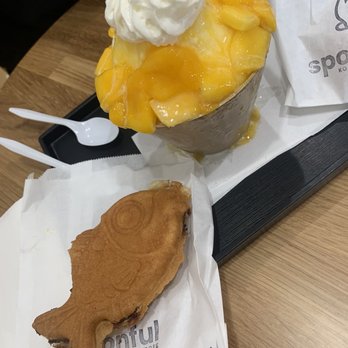 Spoonful Dessert Cafe - Nutella Taiyaki and Mango Tango Bingsu - Korean Near Me - St. Louis, Missouri