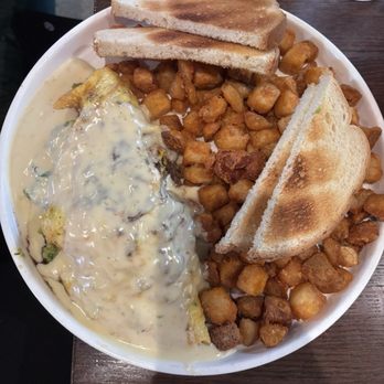 Cafe Tacuba - Mexi Cali Omelet with American fries - Mexican Near Me - Cedar Rapids, Iowa Cafe Tacuba - Mexi Cali Omelet with American fries - Mexican Near Me - Cedar Rapids, Iowa