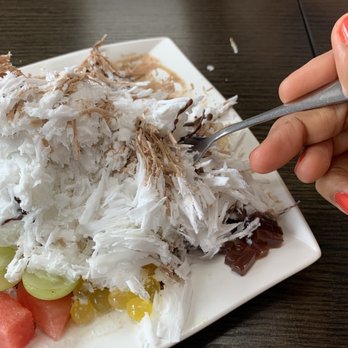Frostcity - Coconut Chocolate Frost - Desserts Near Me - Honolulu, Hawaii Frostcity - Coconut Chocolate Frost - Desserts Near Me - Honolulu, Hawaii