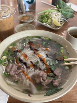 Pho Ga Thanh Thanh by null