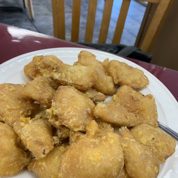 Shanghai Delight - Surprisingly good! Pumpkin with salted egg yolk. Crispy crust and not salty - Shanghainese Near Me - Milpitas, California
