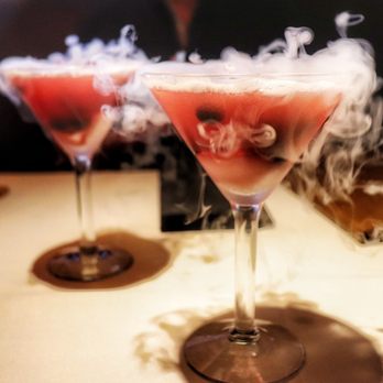 Ocean Prime - Bubbles & Berries cocktail - it's alive!!! - Seafood Near Me - Washington, DC, District of Columbia