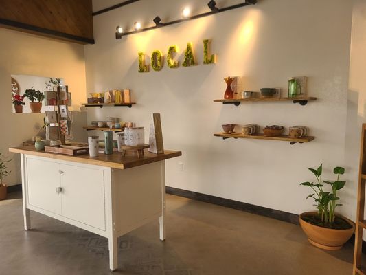 Local Grind Coffee + Cafe by null