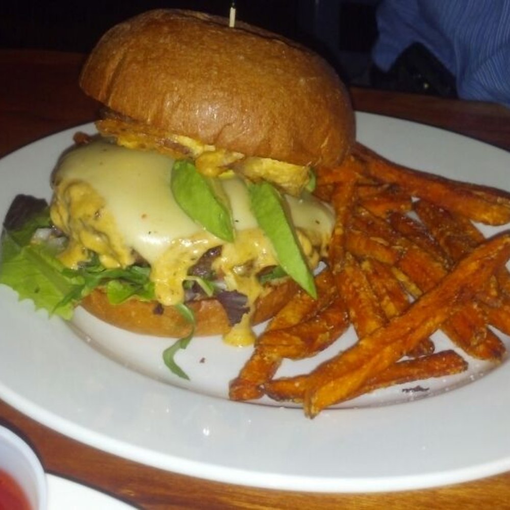 Spokes On Southern - Carver burger with sweet potato fries - New American Near Me - Tempe, Arizona Spokes On Southern - Carver burger with sweet potato fries - New American Near Me - Tempe, Arizona