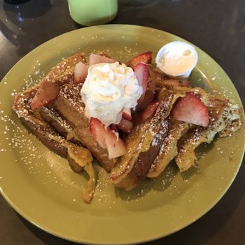 Hashes & Brews - Bars Near Me - San Bruno, California