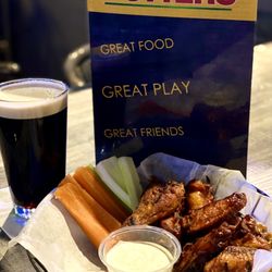 Putter’s Bar & Grill - Our Famous Charred Hotyaki Wings