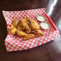 Brick Oven Pizza - Chicken wings