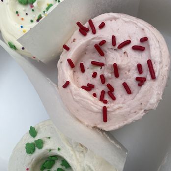 SusieCakes - Pasadena - Bakeries Near Me - Pasadena, California SusieCakes - Pasadena - Bakeries Near Me - Pasadena, California