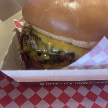 Small Cheval- Wrigleyville - Burgers Near Me - Chicago, Illinois