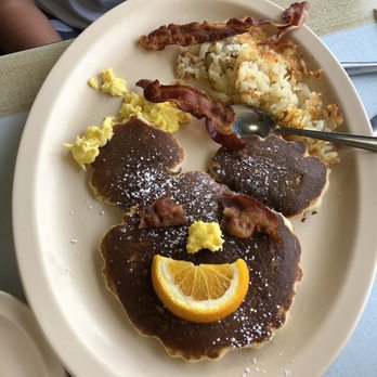 West River Cafe - Diners Near Me - Chicago, Illinois