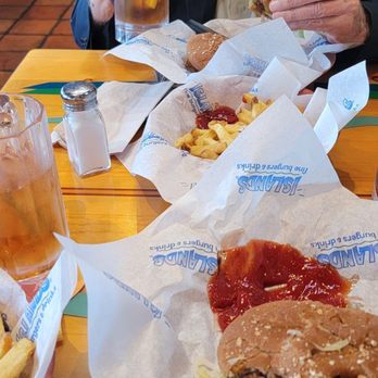 Islands Restaurant - Big wave burger - Burgers Near Me - Orange, California
