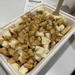 Costco - Poutine