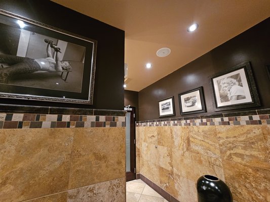 BJ's Restaurant & Brewhouse by null