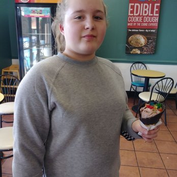 Maggie Moo's Lebanon - a young woman holding a cupcake - Ice Cream & Frozen Yogurt Near Me - Lebanon, Tennessee Maggie Moo's Lebanon - a young woman holding a cupcake - Ice Cream & Frozen Yogurt Near Me - Lebanon, Tennessee