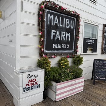 Malibu Farm Restaurant - Salad Near Me - Malibu, California