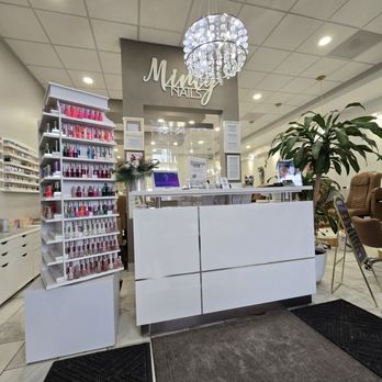 Minty Nails - Front desk - Nail Salons Near Me - Andover, Minnesota