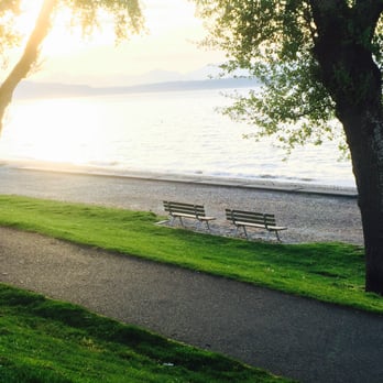 Alki Beach Park - Lonely benches! (Trust me the beach was actually packed) - Parks Near Me - Seattle, Washington