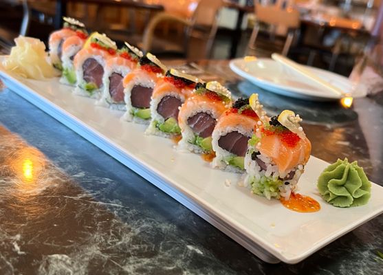 Louie Louie The Restaurant Sushi Bar y Mas by null