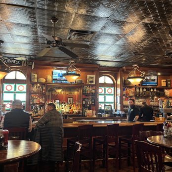 The Auld Shebeen - Full bar - Irish Pub Near Me - Fairfax, Virginia