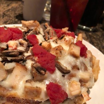 BJ's Restaurant & Brewhouse - Great white pizza - Pizza Near Me - Irvine, California