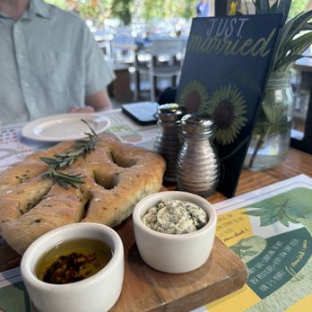 Flora's Farm - Focaccia - Farmers Market Near Me - Ánimas Bajas, BCS