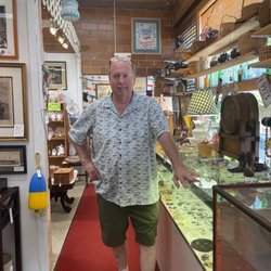 Old Creamery Antique Mall - The man in charge!