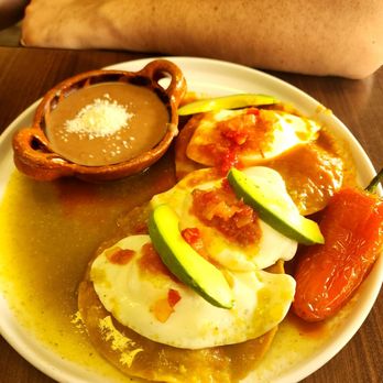 Con Huevos - Divorced huevos. - Breakfast & Brunch Near Me - Hawthorne, California Con Huevos - Divorced huevos. - Breakfast & Brunch Near Me - Hawthorne, California