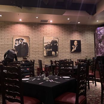 THE BOOTLEGGER ITALIAN BISTRO - Updated February 2025 - 2330 Photos ...