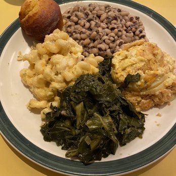 OK Cafe - 4 vegetable plate - black eyed peas, Mac & cheese, greens and squash casserole. - Diners Near Me - Atlanta, Georgia