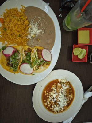 El Gran Taco Restaurant & Bar by null