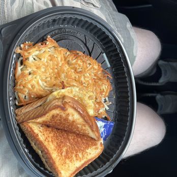 Waffle House #1386 - Bacon Sausage Egg and Cheese Texas Melt hassrounds - Breakfast & Brunch Near Me - Bowling Green, Ohio Waffle House #1386 - Bacon Sausage Egg and Cheese Texas Melt hassrounds - Breakfast & Brunch Near Me - Bowling Green, Ohio