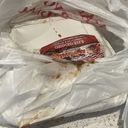 Lunahuaná Peruvian Restaurant - Messy AF packaging