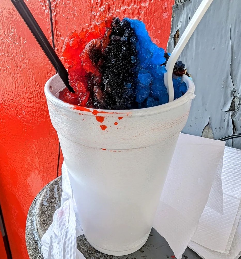 Brain Freeze Snowballs Logo